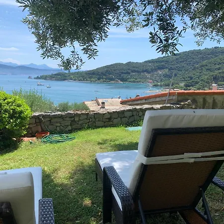 Le Streghe Di Venere Villa Porto Venere